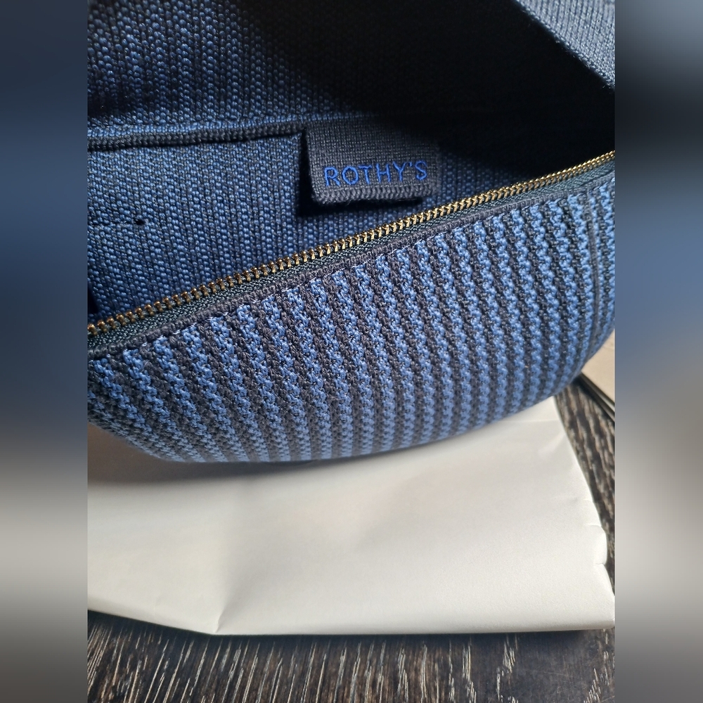Rothys NAVY STRIPE THE CASUAL SLING - Picture 3 of 4